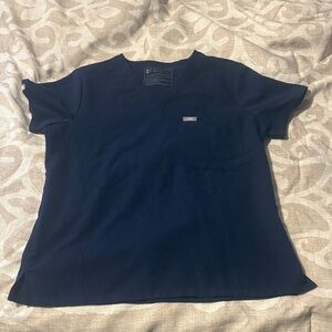 FIGS Navy Catarina One-Pocket Petite Small Scrub Top